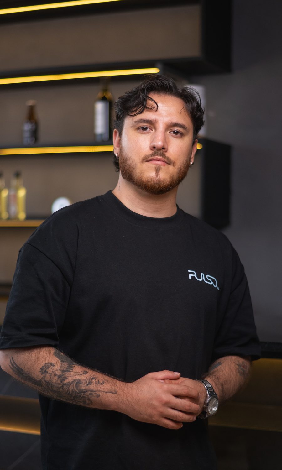Julian Franco, barbero en PULSO Barber Studios